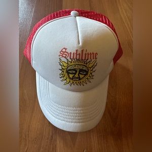 NWT 🌞 Sublime Baseball Trucker Cap 🆕 Forever 21